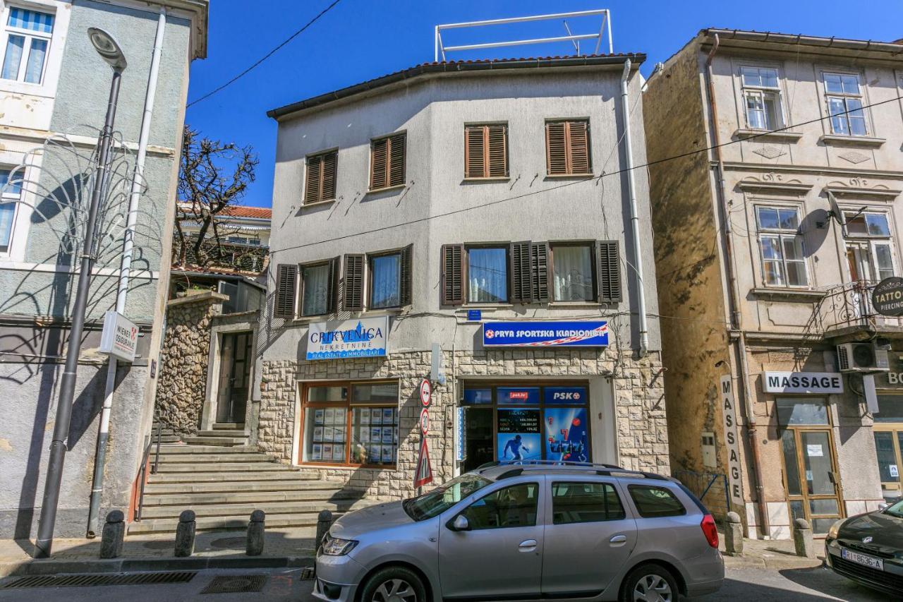 Apartament Center